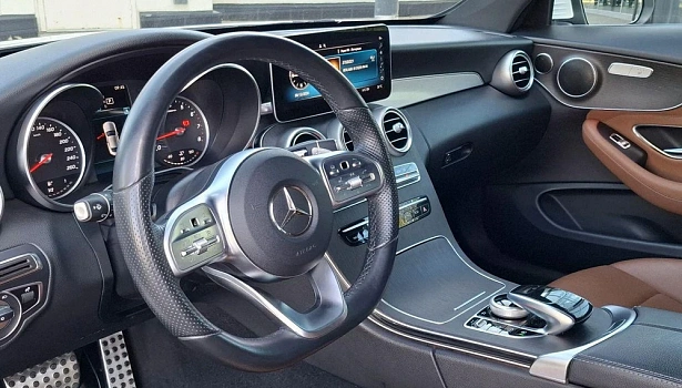 Mercedes-Benz C 180 Купе Sport (150 л.с.) фото 10