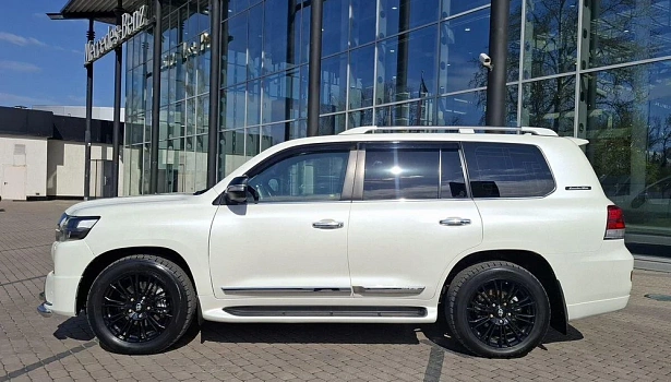Toyota Land Cruiser AT35 d 4WD Внедорожник Arctic Trucks (249 л.с.) фото 3