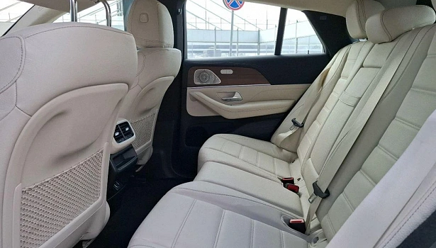Mercedes-Benz GLE 350 d 4MATIC Внедорожник (249 л.с.) фото 13