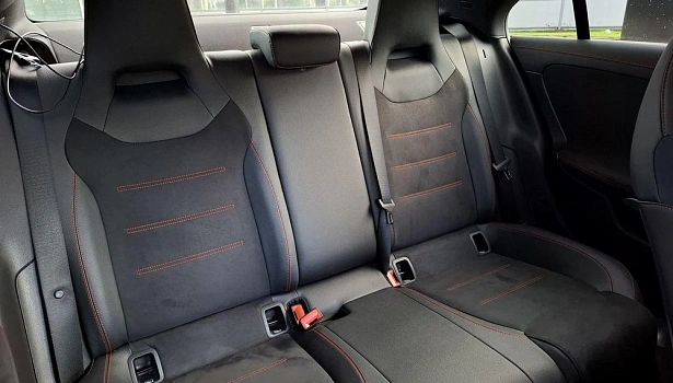 Mercedes-Benz CLA 200 Купе Sport (150 л.с.) фото 12