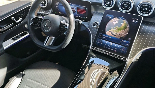 Mercedes-Benz GLC 2.0 4MATIC Внедорожник (258 л.с.) фото 14