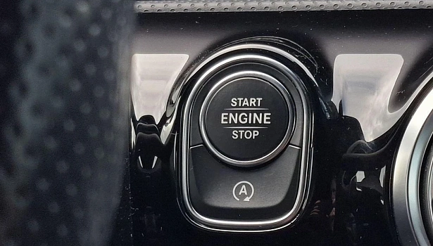 Mercedes-Benz CLA 200 Купе Sport (150 л.с.) фото 26