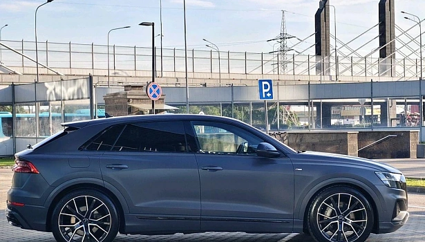 Audi Q8 3.0d 4WD Внедорожник Design (249 л.с.) фото 7