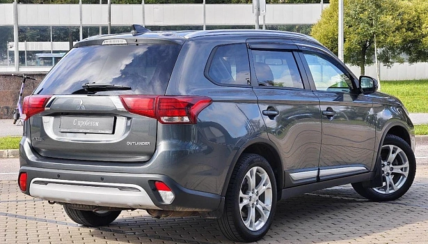 Mitsubishi Outlander 2.0 4WD Внедорожник Inform (146 л.с.) фото 6