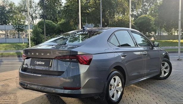 Skoda Octavia 1.4 4WD Лифтбек Active Plus (150 л.с.) фото 2