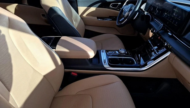 Kia Carnival 2.2 CDI 4WD Минивэн Prestige (199 л.с.) фото 12