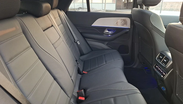 Mercedes-Benz GLE 300 d 4MATIC Внедорожник (269 л.с.) фото 15