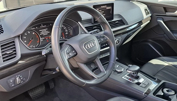 Audi Q5 2.0 4WD Внедорожник Design (249 л.с.) фото 10