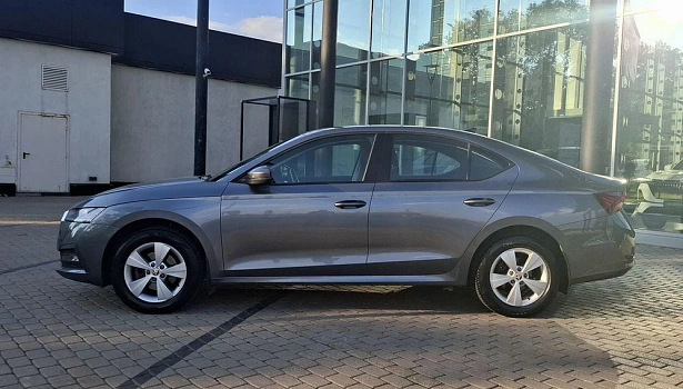 Skoda Octavia 1.4 4WD Лифтбек Active Plus (150 л.с.) фото 4