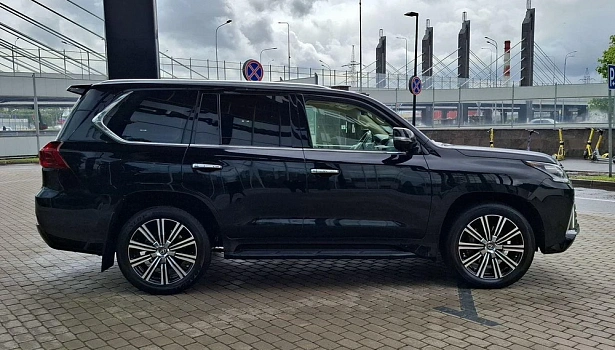 Lexus LX 5.7 4WD Внедорожник Superior (367 л.с.) фото 7