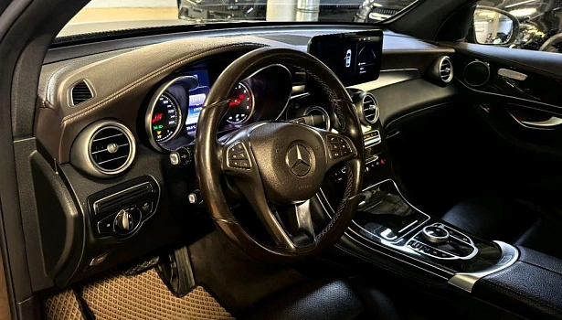 Mercedes-Benz GLC 250 4MATIC Внедорожник Особая серия (211 л.с.) фото 7