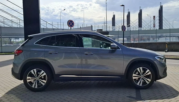 Mercedes-Benz GLA 200 Внедорожник Progressive (150 л.с.) фото 7