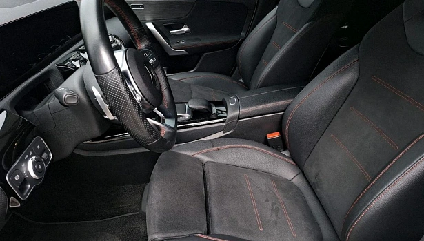 Mercedes-Benz CLA 1.3 4MATIC Купе Sport (150 л.с.) фото 10