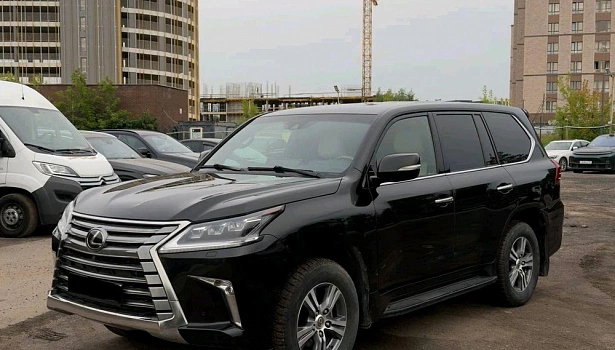 Lexus LX 4.5d 4WD Внедорожник Black Vision (272 л.с.) фото 1