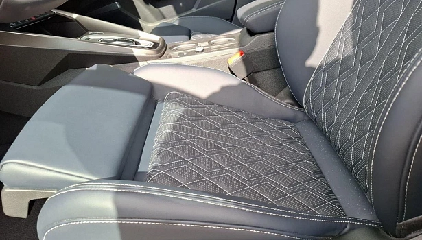 Audi A3 1.5 4WD Хэтчбек (160 л.с.) фото 24