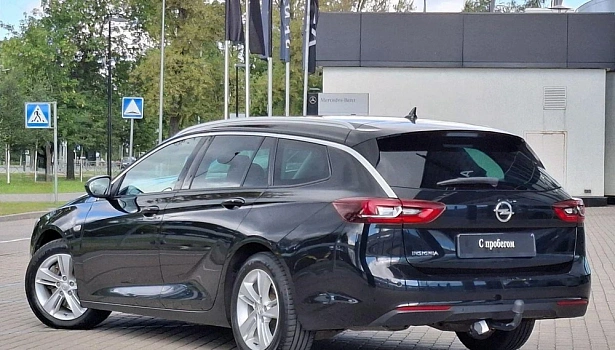 Opel Insignia 2.0d 4WD Универсал (170 л.с.) фото 4