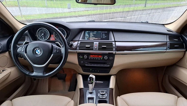 BMW X6 3.0d 4WD Внедорожник (245 л.с.) фото 9