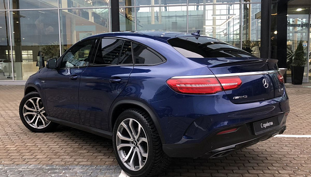 Mercedes-Benz AMG GLE 43 4MATIC Внедорожник Особая серия (367 л.с.) фото 5