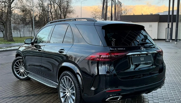 Mercedes-Benz GLE 300 d 4MATIC Внедорожник (269 л.с.) фото 4