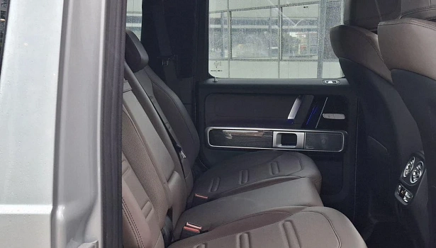 Mercedes-Benz AMG G G d 4MATIC Внедорожник (367 л.с.) фото 12