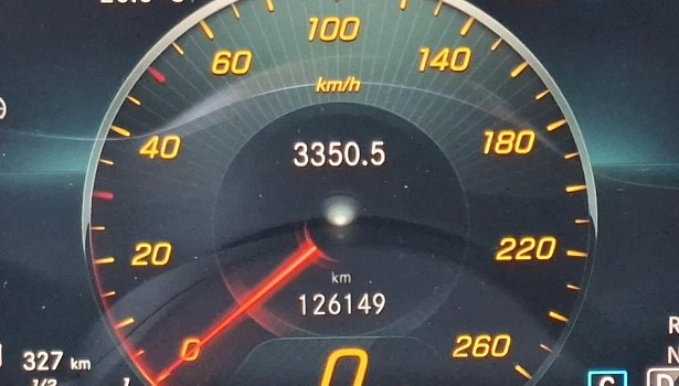 Mercedes-Benz CLA 200 Купе Sport (150 л.с.) фото 19