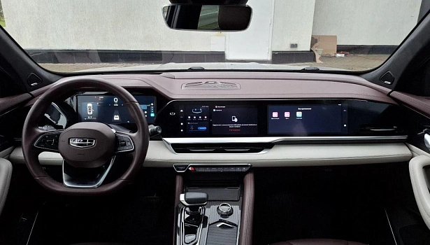 Geely Monjaro 2.0 4WD Внедорожник Flagship (2023) (238 л.с.) фото 9