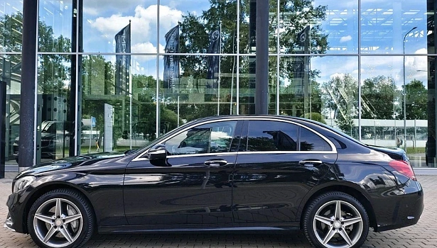 Mercedes-Benz C 250 Седан Sport (211 л.с.) фото 3