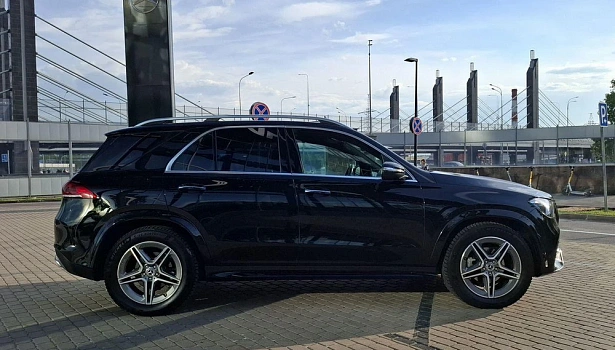 Mercedes-Benz GLE 300 d 4MATIC Внедорожник Sport (245 л.с.) фото 7