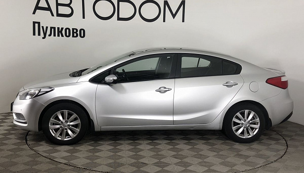 Kia Cerato 2.0 4WD Седан Prestige (150 л.с.) фото 2