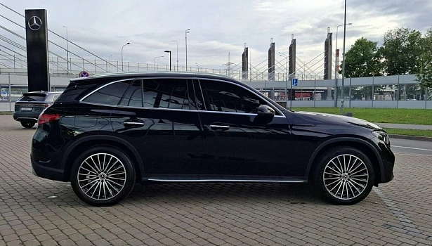 Mercedes-Benz GLC 2.0 4MATIC Внедорожник (258 л.с.) фото 7
