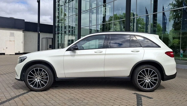 Mercedes-Benz GLC 300 4MATIC Внедорожник Sport Plus (245 л.с.) фото 3