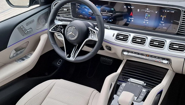 Mercedes-Benz GLE 300 d 4MATIC Внедорожник (269 л.с.) фото 10