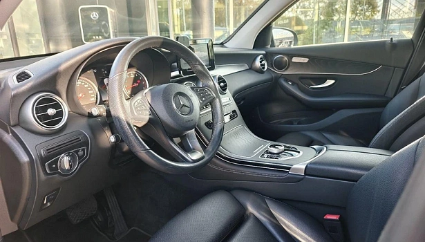Mercedes-Benz GLC 250 4MATIC Внедорожник Особая серия (211 л.с.) фото 10