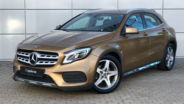 Mercedes-Benz GLA 250 4MATIC Внедорожник Особая серия (211 л.с.) фото 1