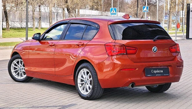 BMW 1 серии 118 4WD Хэтчбек Special Edition (136 л.с.) фото 4