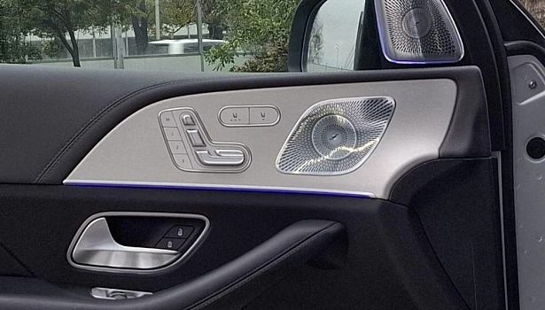 Mercedes-Benz GLE 350 d 4MATIC Внедорожник (272 л.с.) фото 12