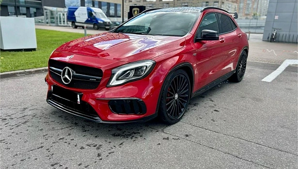 Mercedes-Benz AMG GLA 45 4MATIC Внедорожник Особая серия (381 л.с.) фото 20