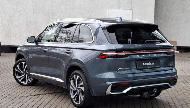 Geely Monjaro 2.0 4WD Внедорожник Flagship (2023) (238 л.с.) фото 4