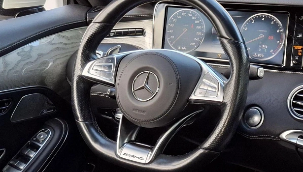 Mercedes-Benz S 500 4MATIC Купе (455 л.с.) фото 17