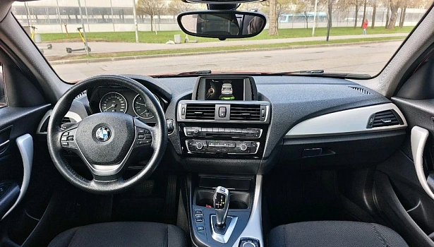BMW 1 серии 118 4WD Хэтчбек Special Edition (136 л.с.) фото 9