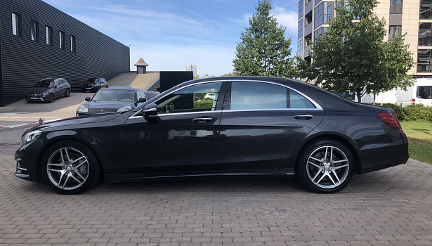 Mercedes-Benz S 500 4MATIC Седан (455 л.с.) фото 3