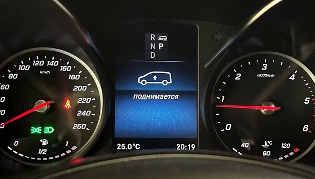 Mercedes-Benz V 2.0 CDI 4MATIC Минивэн (237 л.с.) фото 15