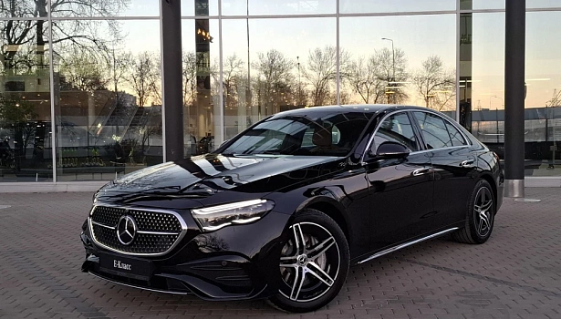 Mercedes-Benz E 2.0 4MATIC Седан (258 л.с.) фото 1