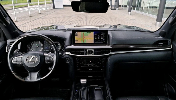 Lexus LX 5.7 4WD Внедорожник Black Vision (367 л.с.) фото 9