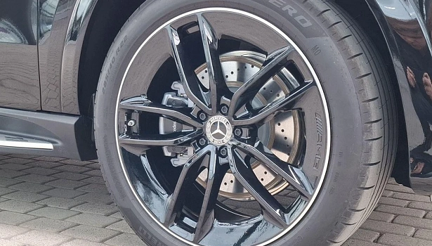 Mercedes-Benz GLE 300 d 4MATIC Внедорожник (269 л.с.) фото 26