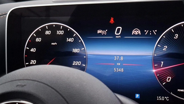 Mercedes-Benz GLC 2.0 4MATIC Внедорожник (258 л.с.) фото 22