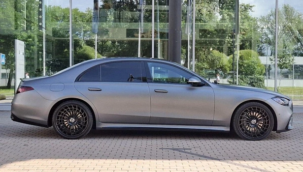 Mercedes-Benz S 400 d 4MATIC Седан (330 л.с.) фото 7