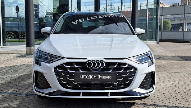 Audi A3 1.5 4WD Хэтчбек (160 л.с.) фото 5