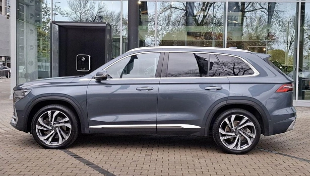 Geely Monjaro 2.0 4WD Внедорожник Flagship (2023) (238 л.с.) фото 3