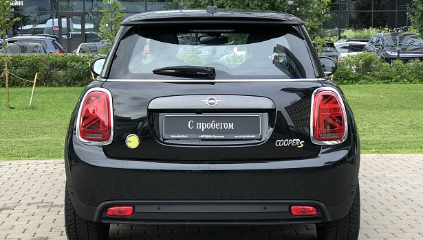 MINI Hatch Cooper 4WD Хэтчбек Cooper SE (184 л.с.) фото 8